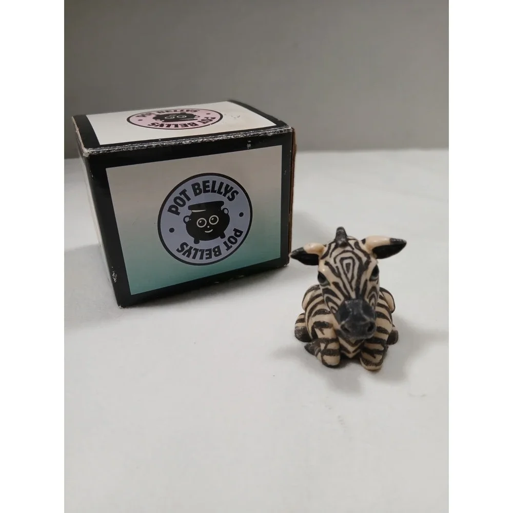 Harmony Kingdom Pot Bellys box PBBZE 